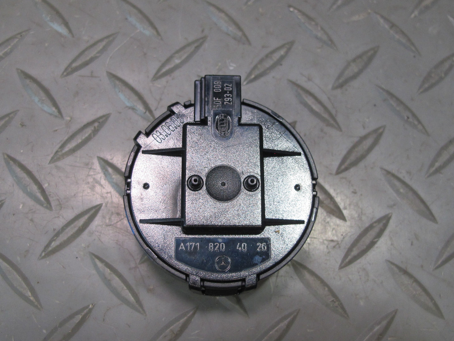 05-11 Mercedes R171 Slk-class Windshield Rain Light Sensor 1718204026 OEM
