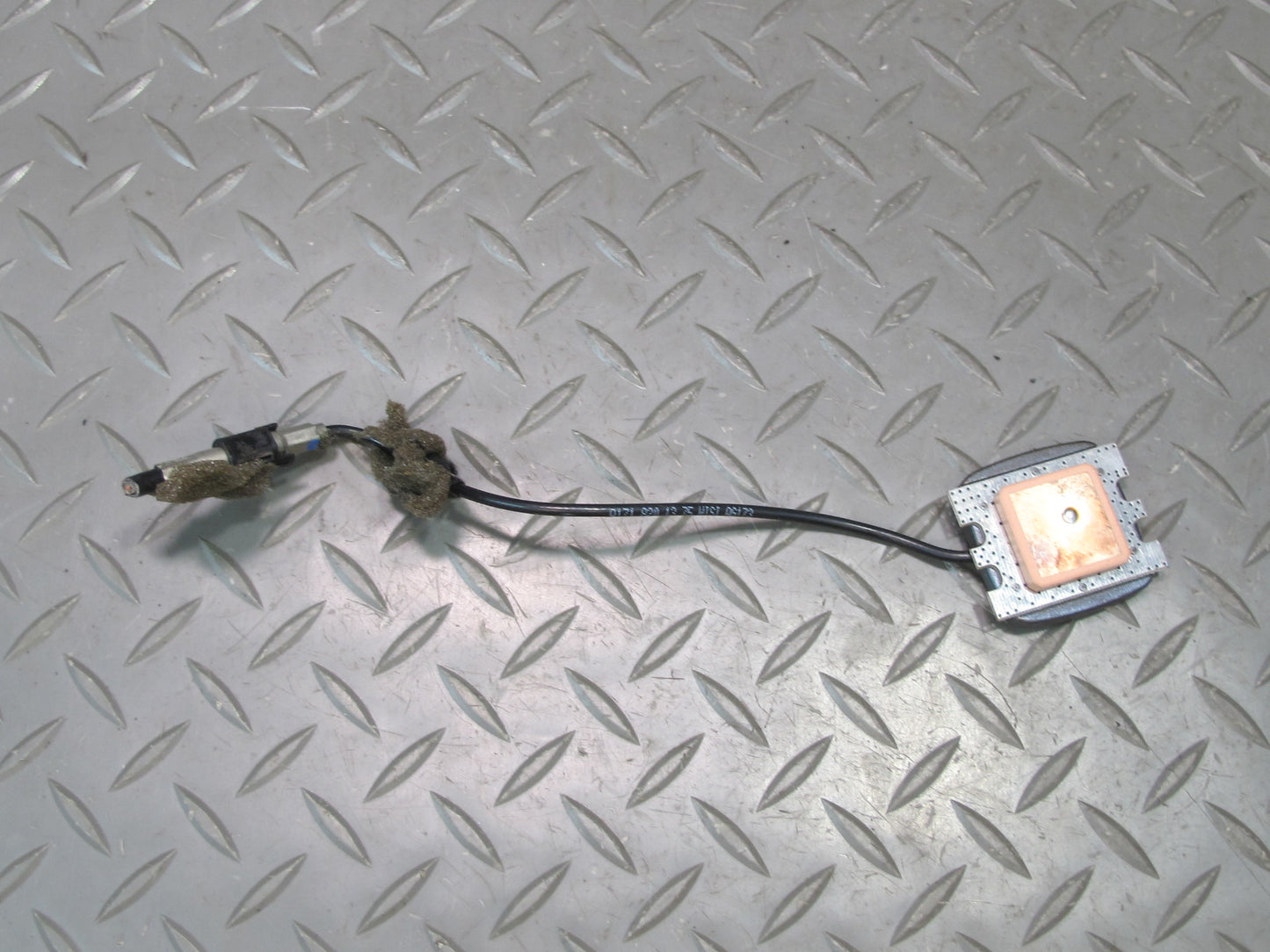 05-11 Mercedes R171 Slk-class GPS Navigation Antenna OEM