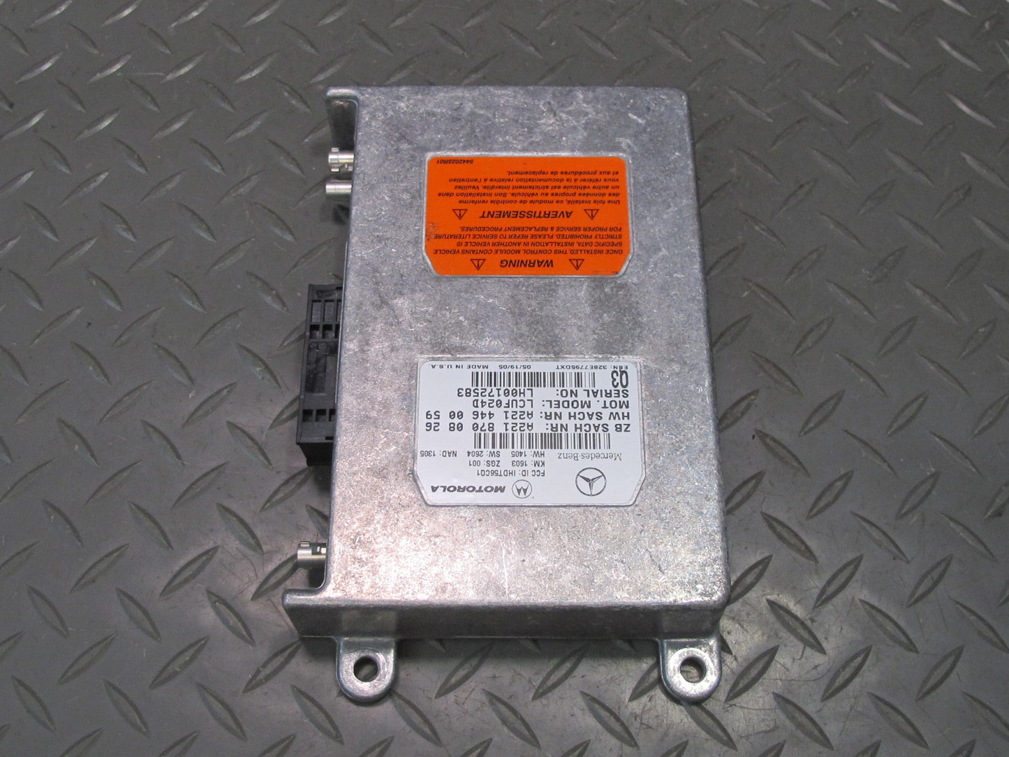 05-11 Mercedes R171 Slk-class Voice Communication Control Module 2218700826 OEM