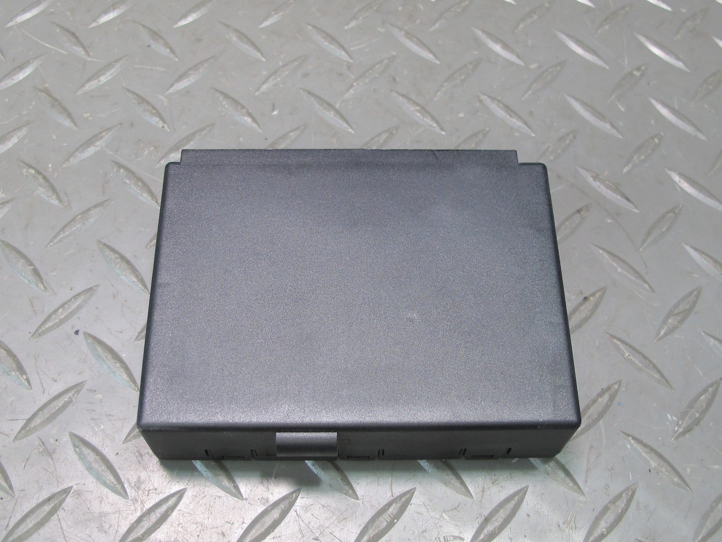 05-11 Mercedes R171 Slk-class Central Gateway Control Module 1715405045