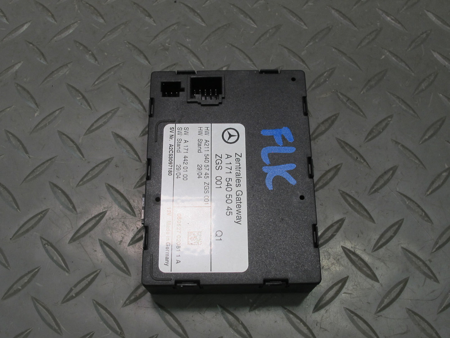 05-11 Mercedes R171 Slk-class Central Gateway Control Module 1715405045
