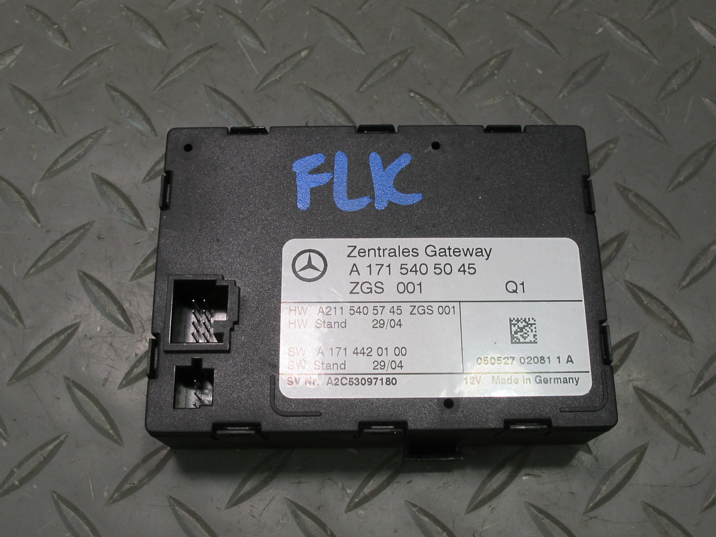 05-11 Mercedes R171 Slk-class Central Gateway Control Module 1715405045