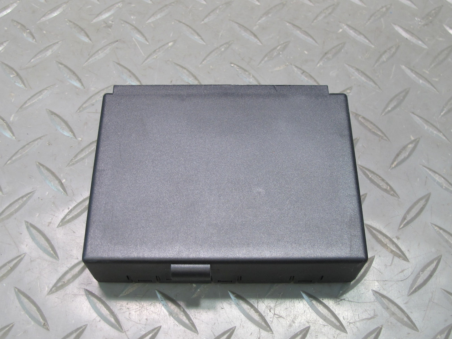 05-11 Mercedes R171 Slk-class Central Gateway Control Module 1715405045