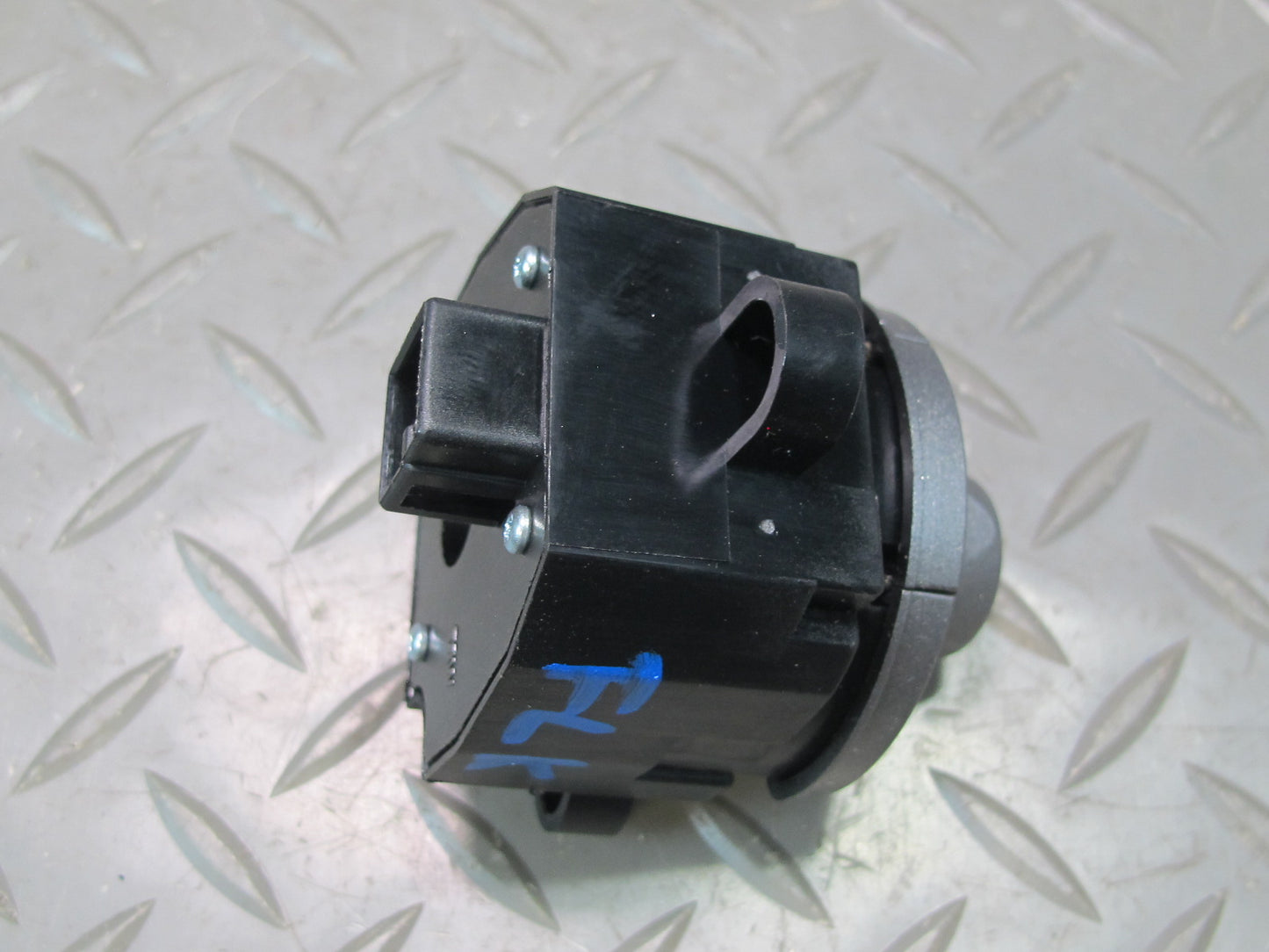 05-11 Mercedes R171 Slk-class Side View Mirror Control Switch 1718203310 OEM