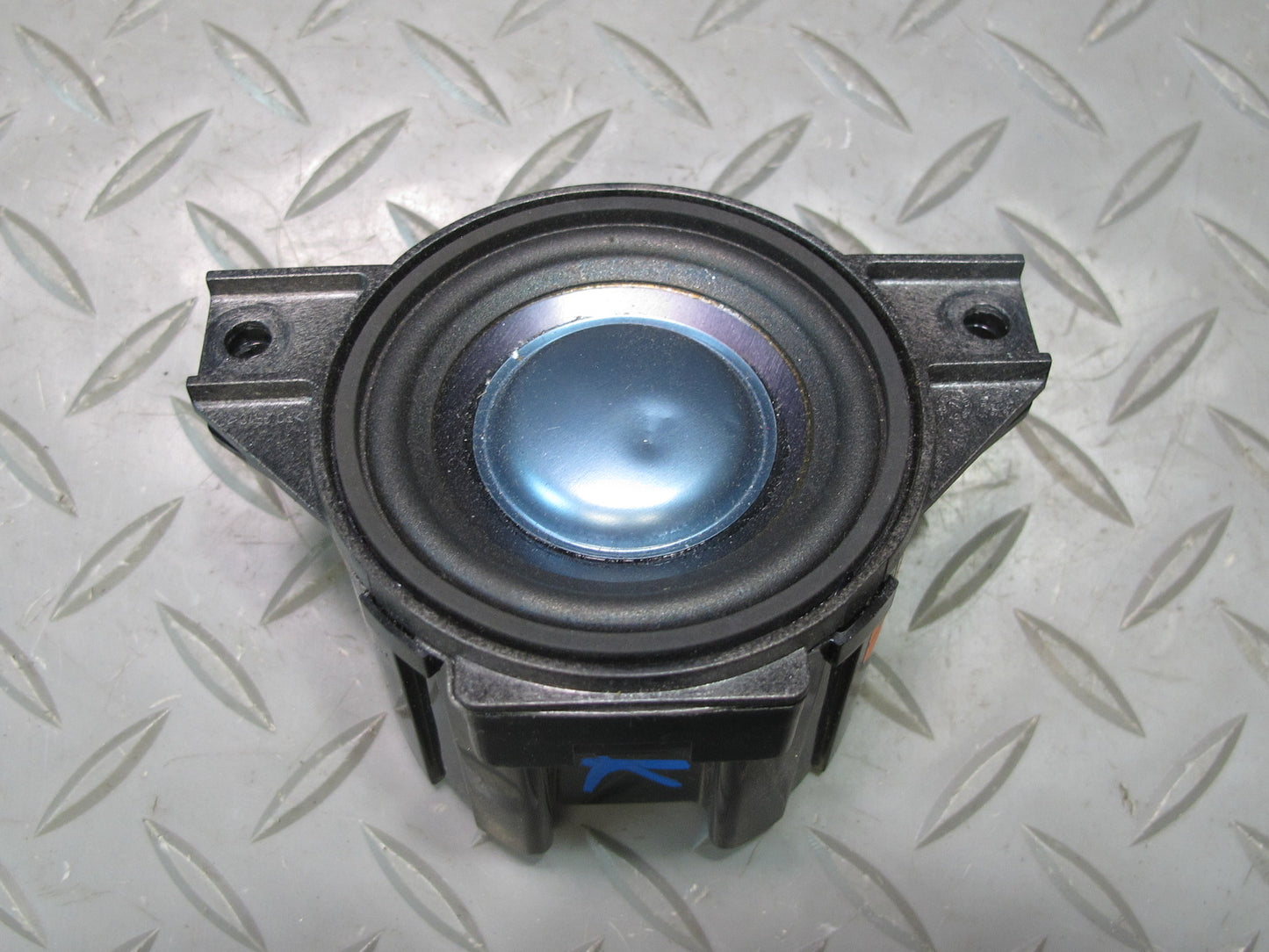 05-11 Mercedes R171 Slk-class Dash Instrument Panel Speaker 1718200002 OEM