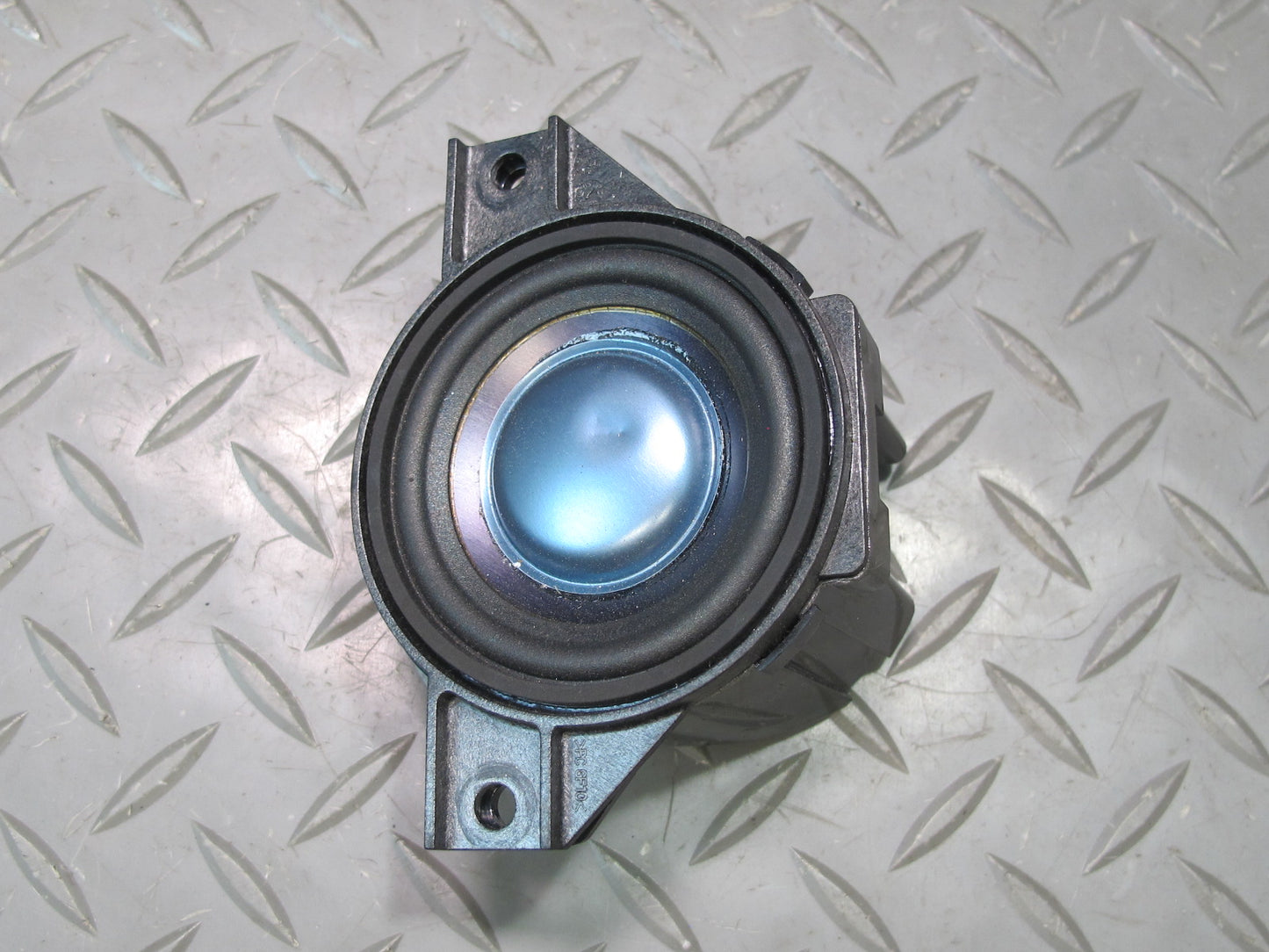 05-11 Mercedes R171 Slk-class Dash Instrument Panel Speaker 1718200002 OEM