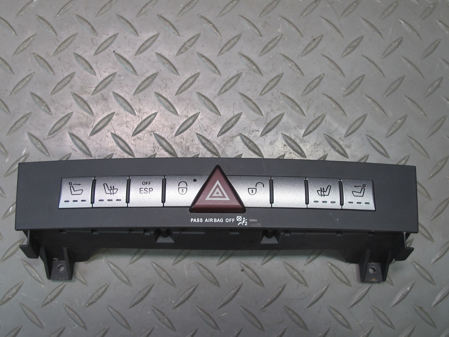 05-08 Mercedes R171 Slk-class Dash Hazard Door Lock Switch 1718208210 OEM