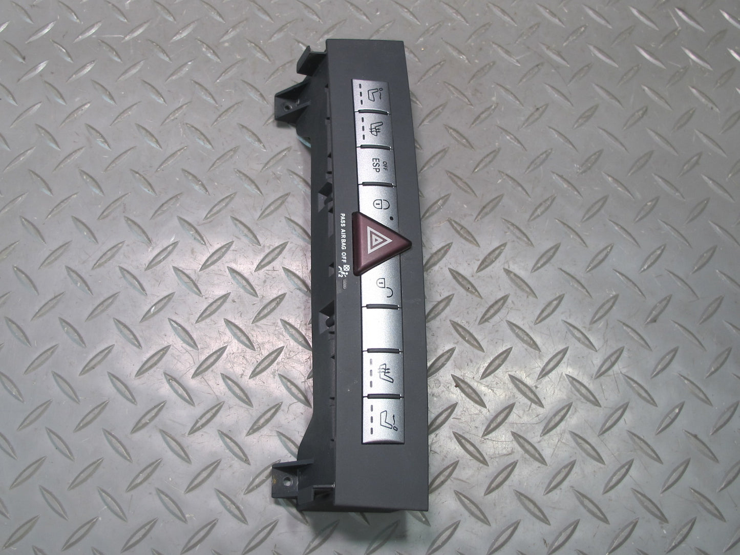 05-08 Mercedes R171 Slk-class Dash Hazard Door Lock Switch 1718208210 OEM