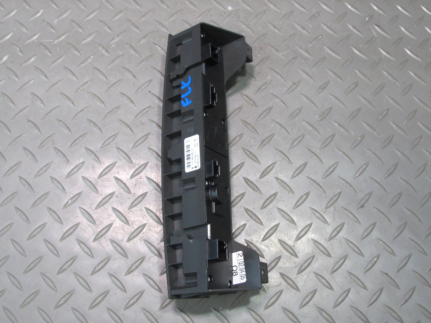 05-08 Mercedes R171 Slk-class Dash Hazard Door Lock Switch 1718208210 OEM