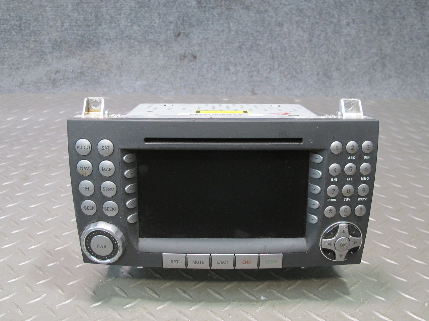 05-08 Mercedes R171 Slk-class GPS Navi Radio CD Player Receiver Head Unit OEM