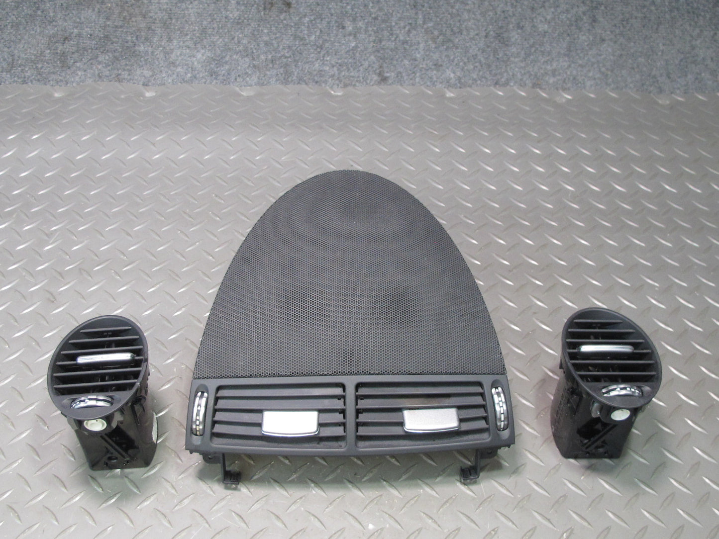 05-11 Mercedes R171 Slk-class Set of 3 Dash Left Center Right A/C Air Vent OEM