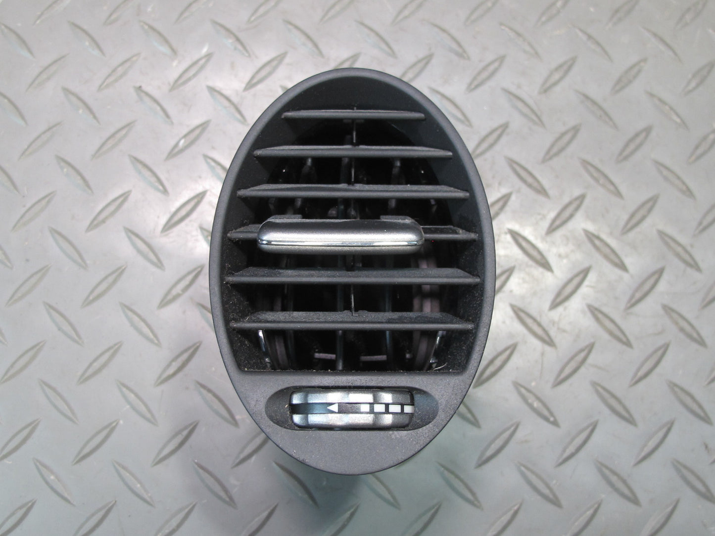 05-11 Mercedes R171 Slk-class Set of 3 Dash Left Center Right A/C Air Vent OEM