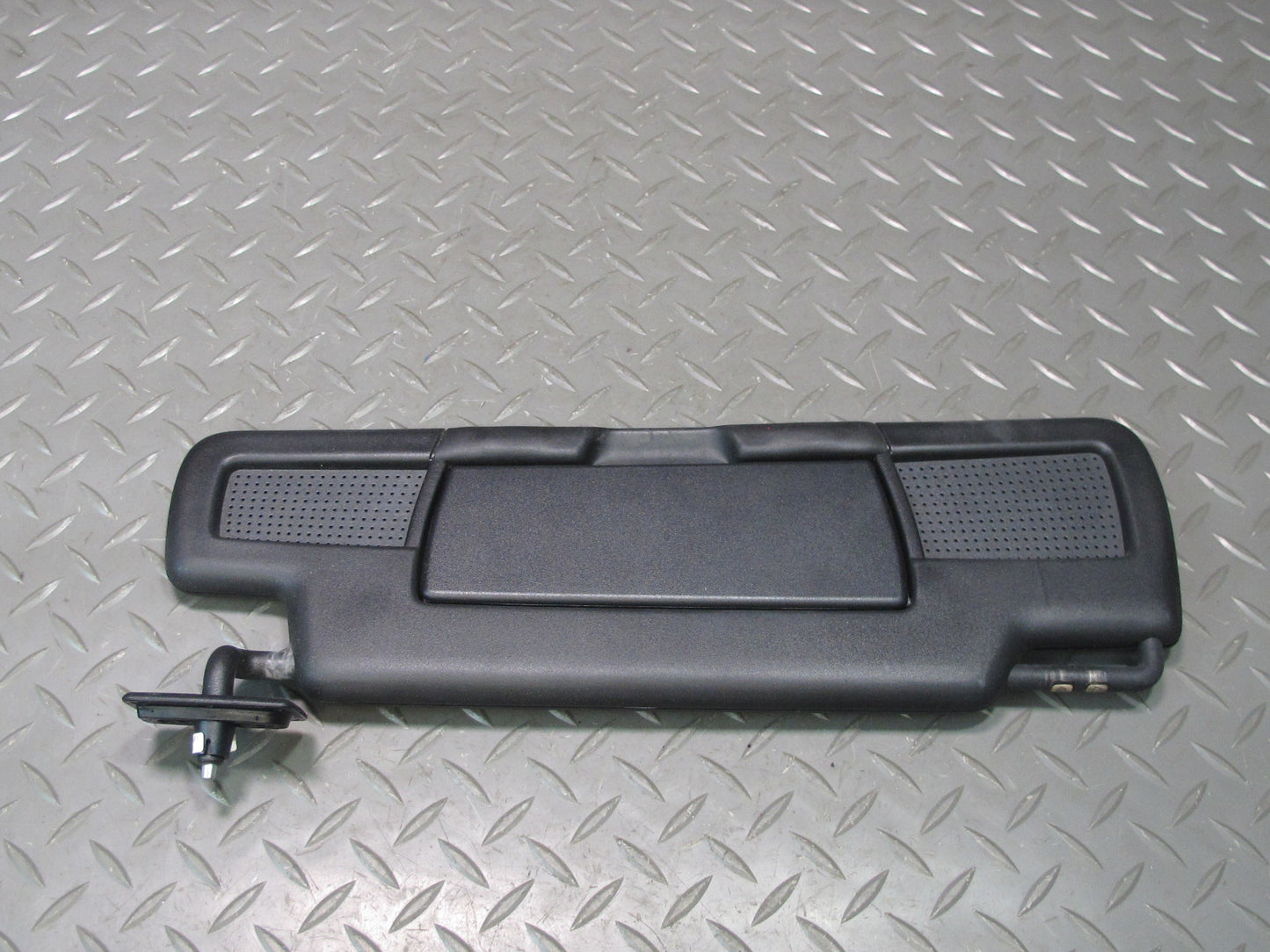 05-11 Mercedes R171 Slk-class Set of 2 Front Right & Left Sun Visor Black OEM