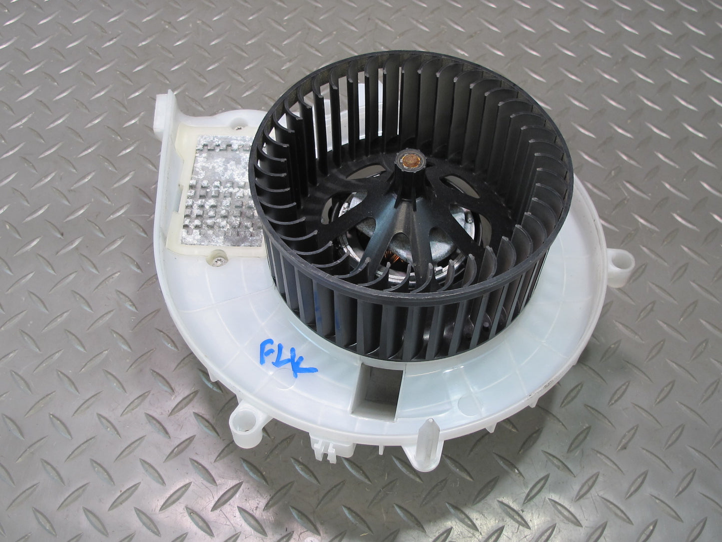 05-11 Mercedes R171 Slk-class A/C Heater Blower Motor Fan w Resistor OEM