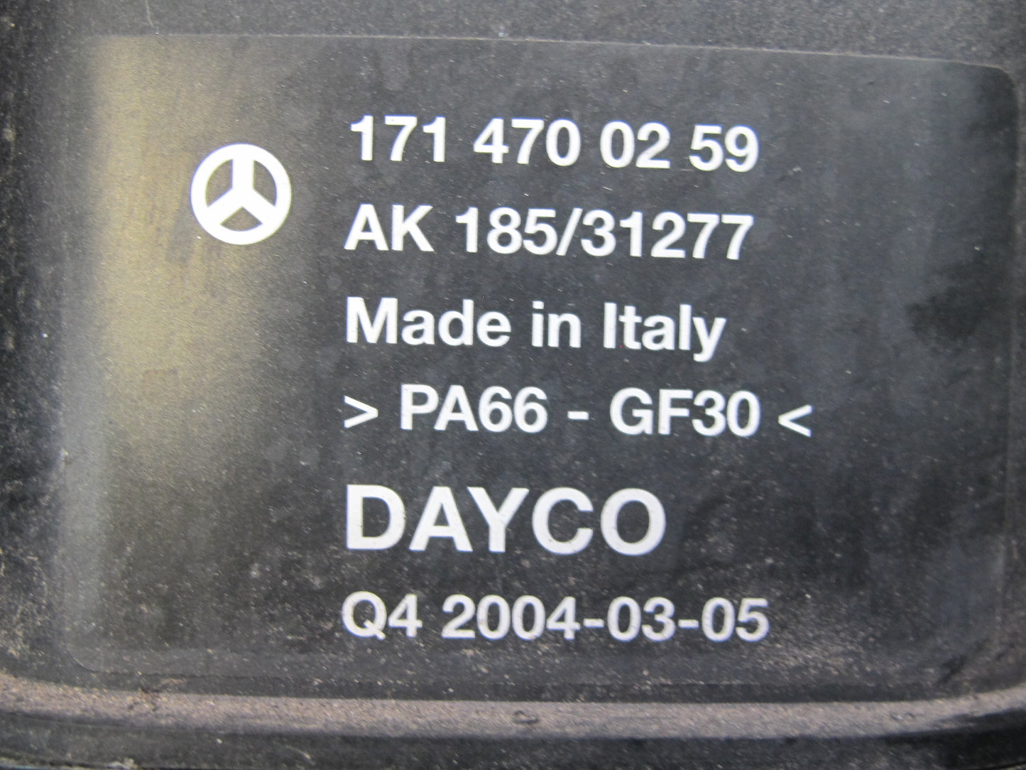 05-11 Mercedes R171 Slk-class Fuel Evap Vapor Charcoal Canister 1714700259 OEM