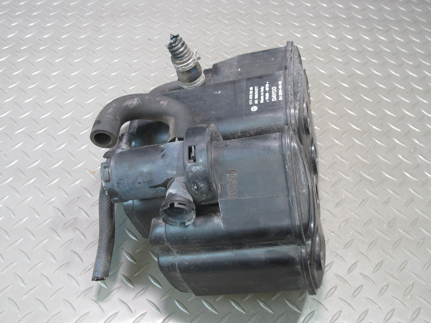 05-11 Mercedes R171 Slk-class Fuel Evap Vapor Charcoal Canister 1714700259 OEM