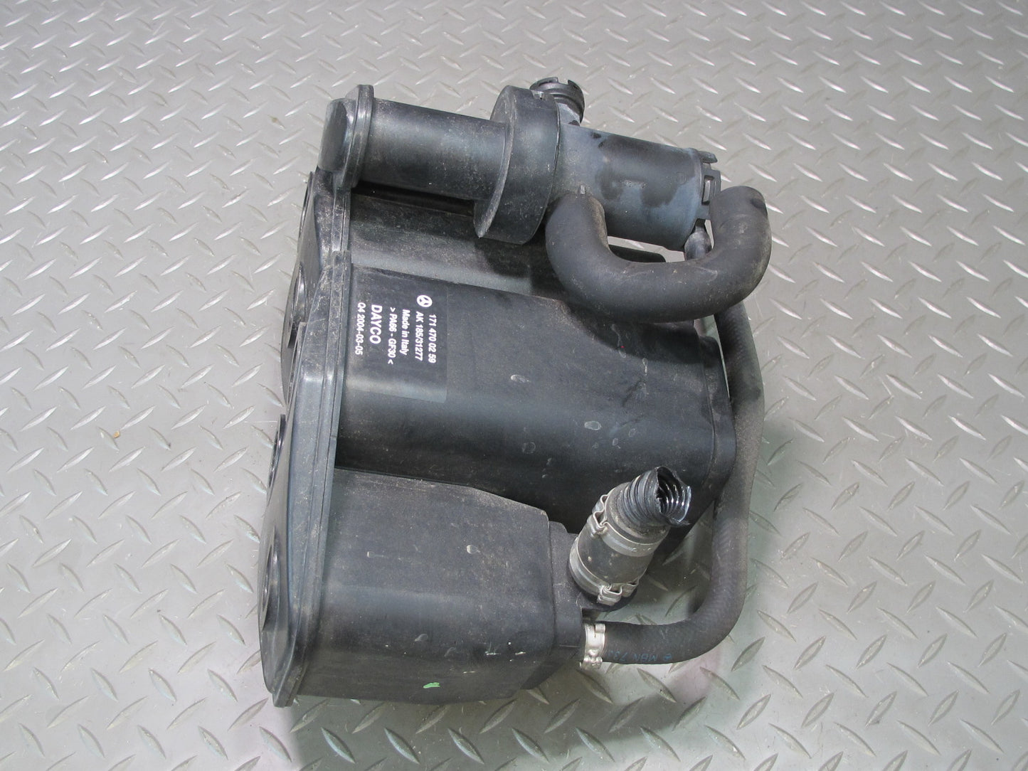 05-11 Mercedes R171 Slk-class Fuel Evap Vapor Charcoal Canister 1714700259 OEM