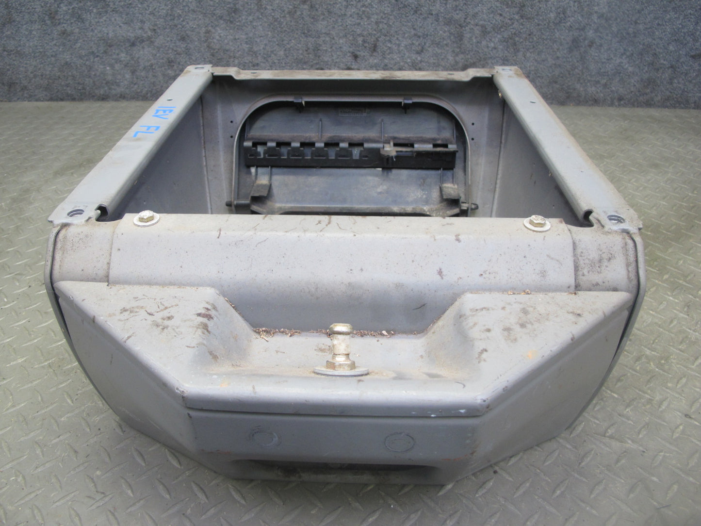 00-03 VW Eurovan T4 Front Left or Right Seat Lower Frame Console 701881669 OEM