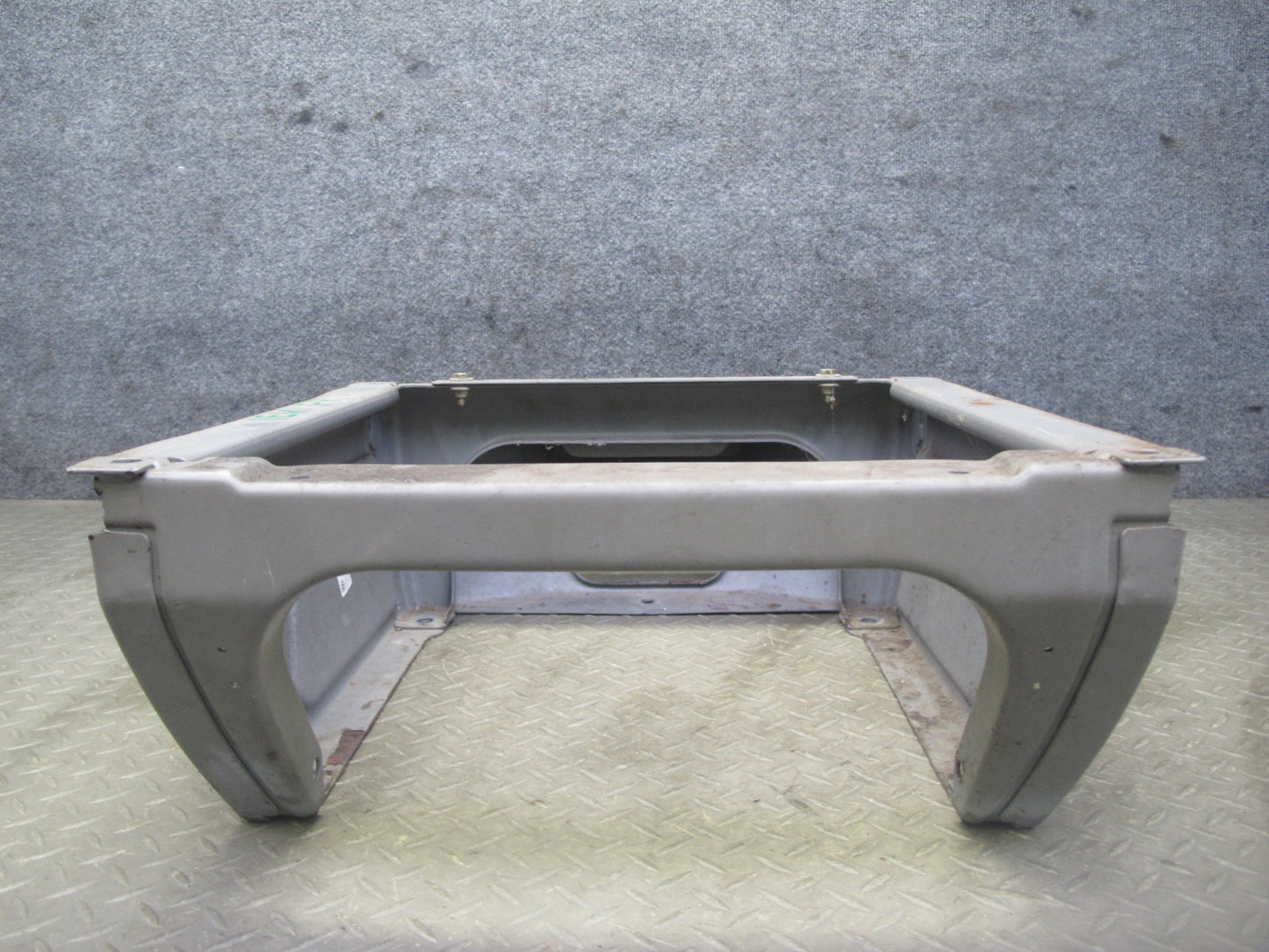 00-03 VW Eurovan T4 Front Left or Right Seat Lower Frame Console 701881669 OEM