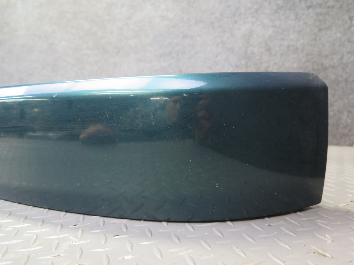 97-03 VW Eurovan T4 Front Radiator Center Lower Grille Green 7D0853654 OEM