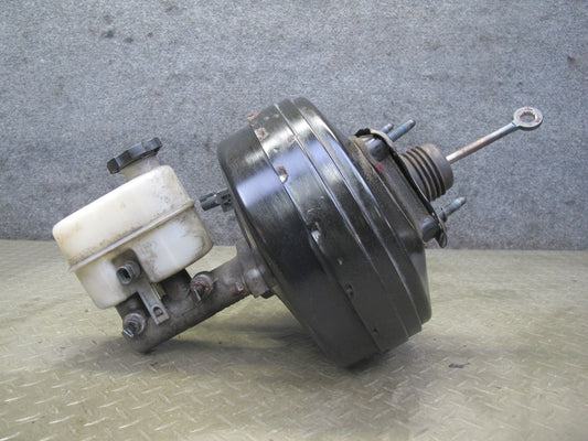 2012-2014 Cadillac Escalade 6.2L Brake Master Cylinder Booster Fluid Reservoir