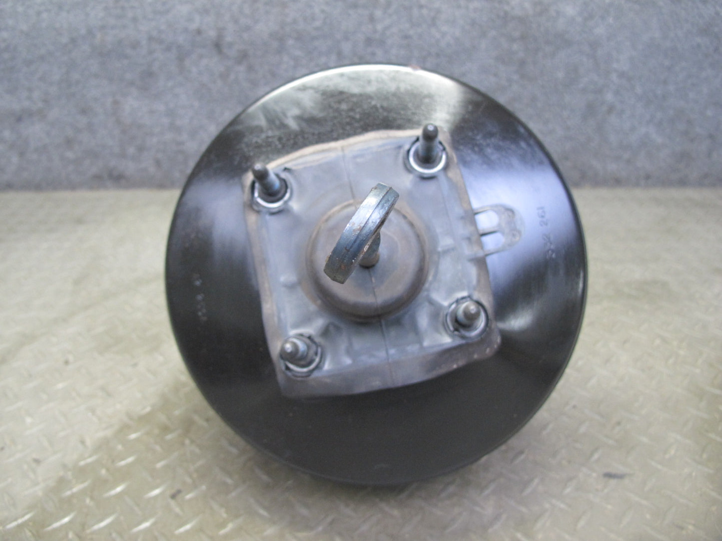 2012-2014 Cadillac Escalade 6.2L Brake Master Cylinder Booster Fluid Reservoir