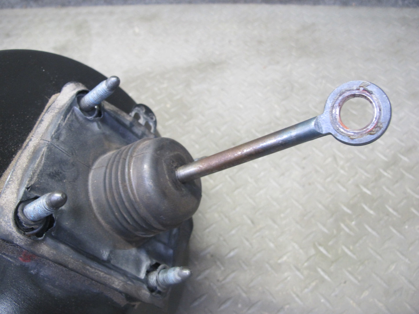 2012-2014 Cadillac Escalade 6.2L Brake Master Cylinder Booster Fluid Reservoir