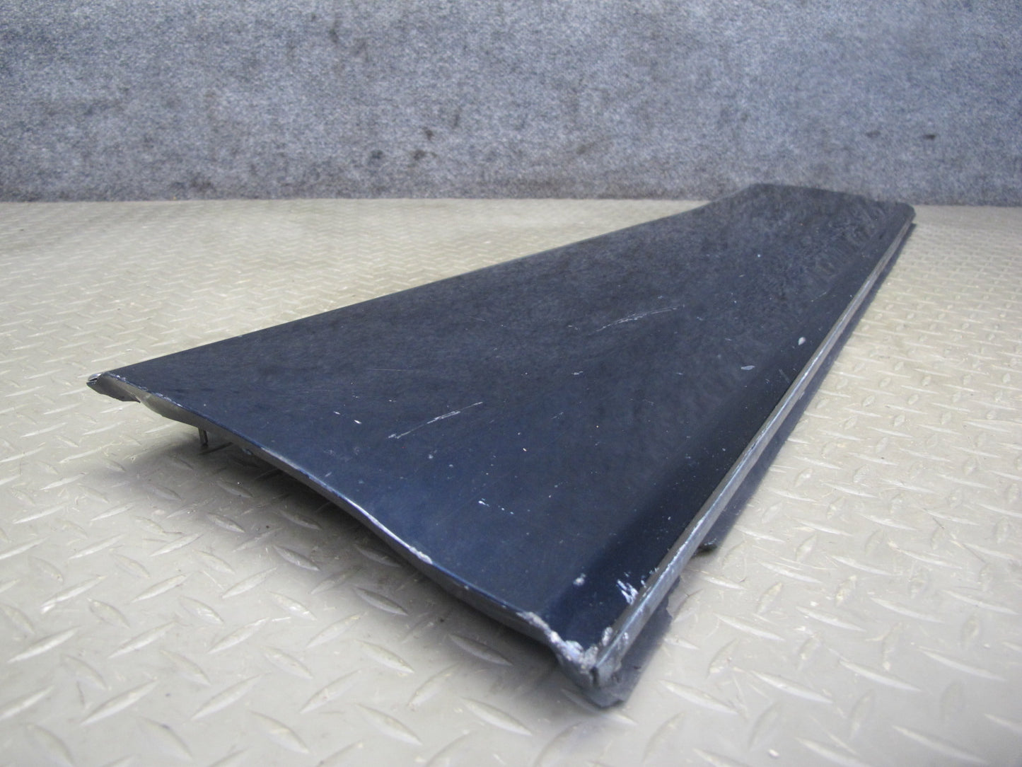 04-06 Lexus UCF30L LS430 Right Fender Door Lower Exterior Molding Trim Set OEM