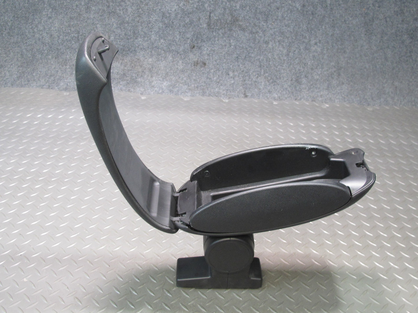 11-15 Mini Cooper S R60 R61 Countryman Front Center Console Armrest Black OEM