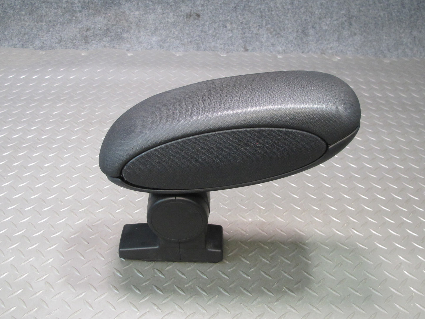 11-15 Mini Cooper S R60 R61 Countryman Front Center Console Armrest Black OEM