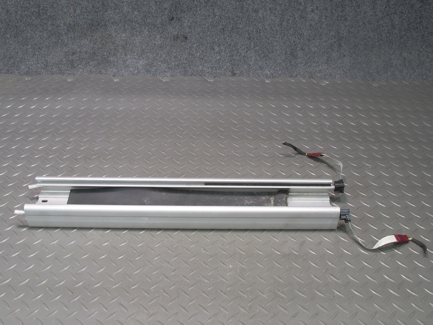 11-15 Mini S R60 Countryman Floor Center Console Rear Sliding Rail Bracket OEM