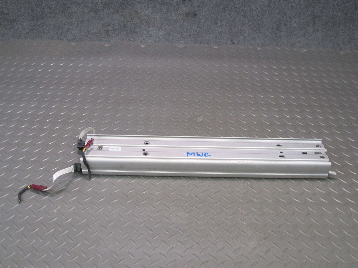 11-15 Mini S R60 Countryman Floor Center Console Rear Sliding Rail Bracket OEM