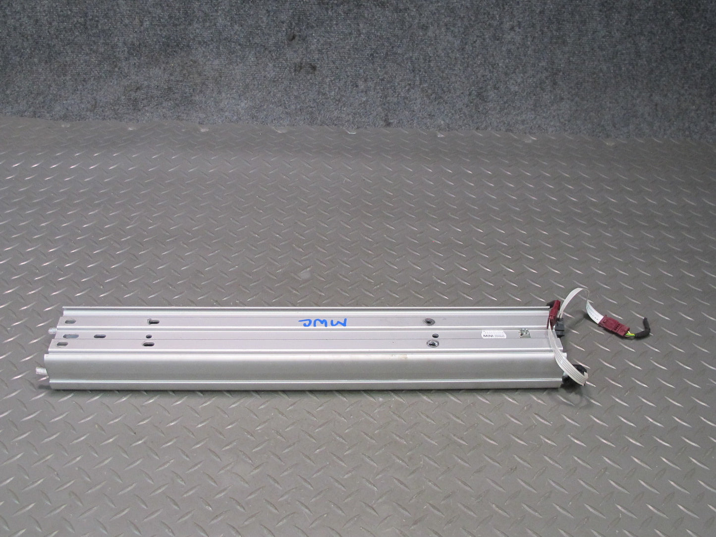 11-15 Mini S R60 Countryman Floor Center Console Rear Sliding Rail Bracket OEM