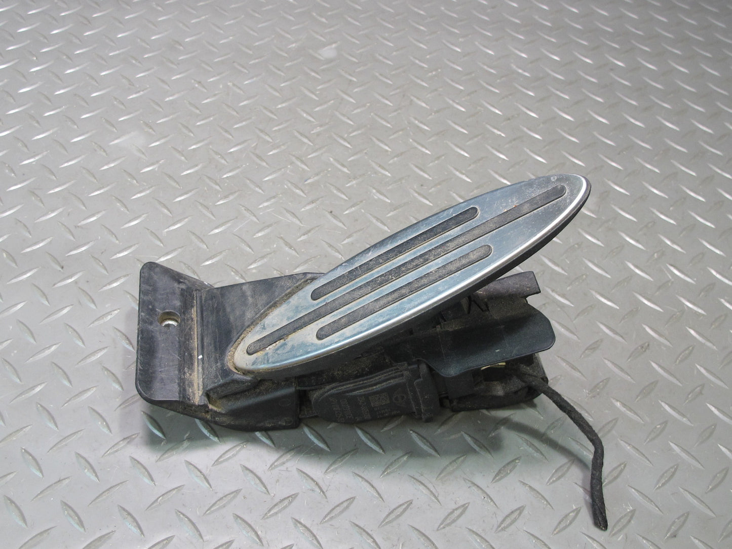 11-15 Mini Cooper S R55 R56 R57 R60 R61 A/T Gas Acceleration Pedal 6853180 OEM