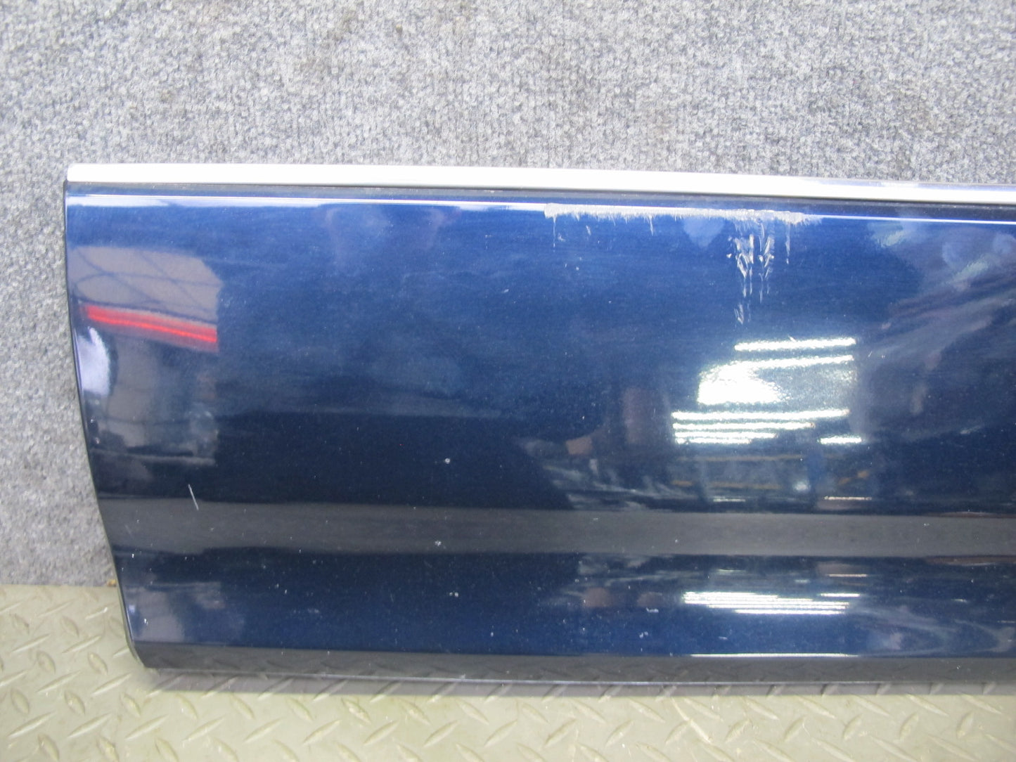 04-06 Lexus UCF30L LS430 Left Fender Door Lower Exterior Molding Trim Set OEM