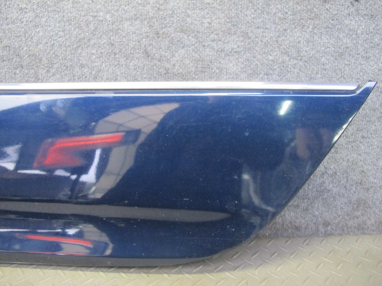 04-06 Lexus UCF30L LS430 Left Fender Door Lower Exterior Molding Trim Set OEM