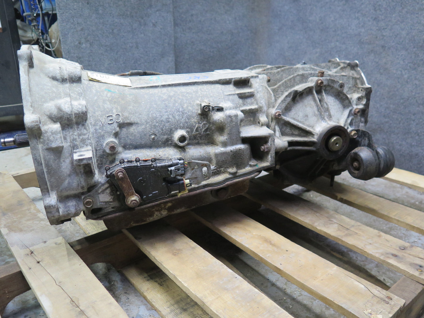 98-00 Chevy Corvette C5 4L60E Auto Transmission w Differential 3.15 Ratio 88K