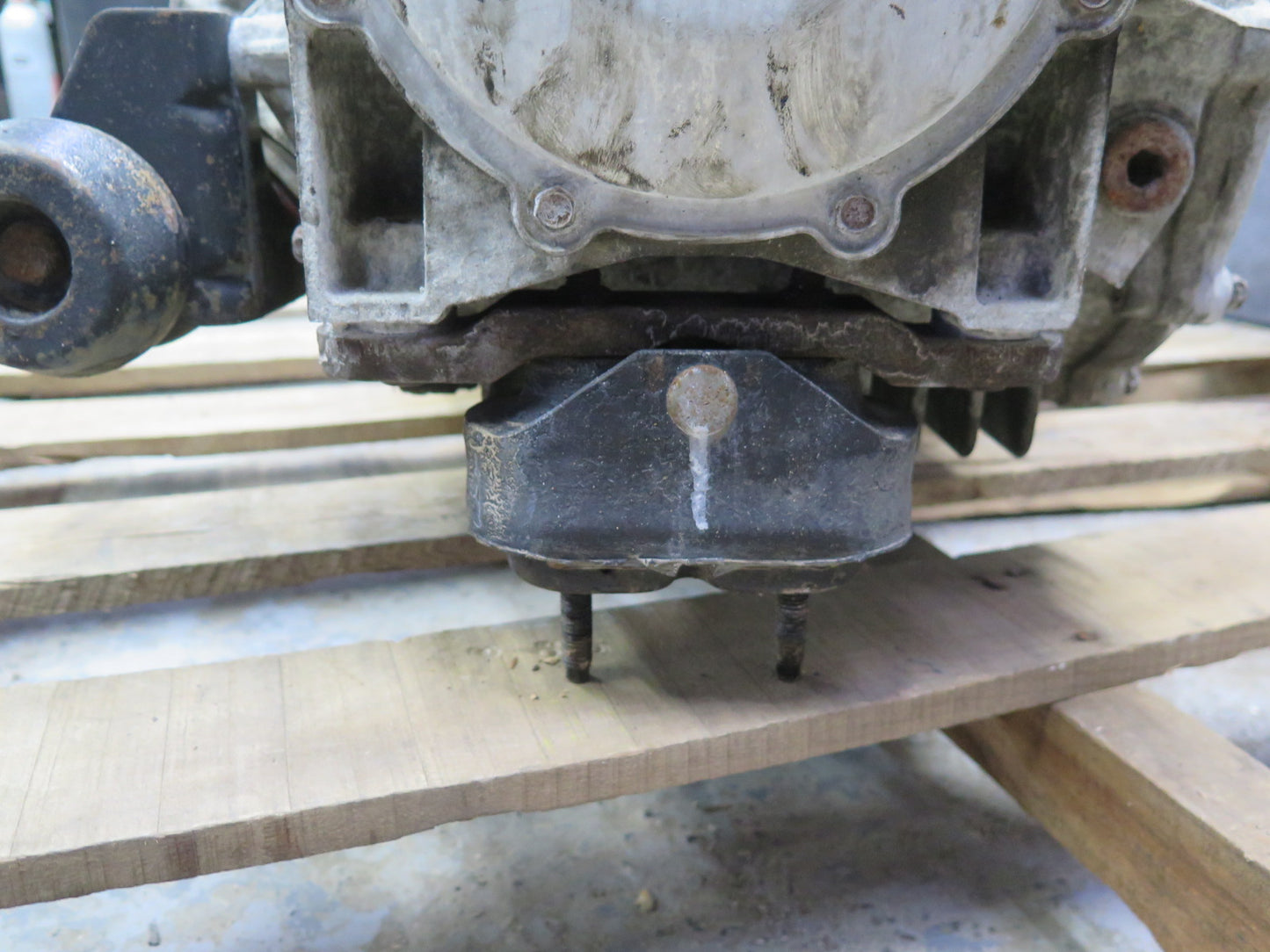 98-00 Chevy Corvette C5 4L60E Auto Transmission w Differential 3.15 Ratio 88K