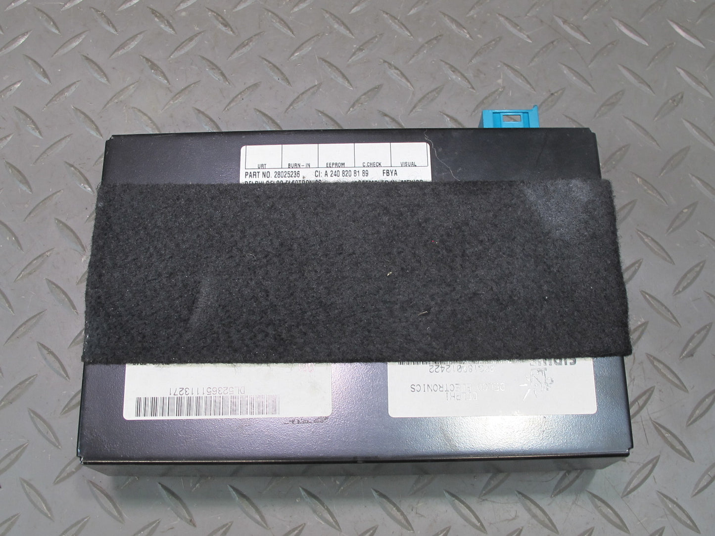 05-11 Mercedes R171 SLK Sirius Satellite Radio Receiver Module 2408208189 OEM