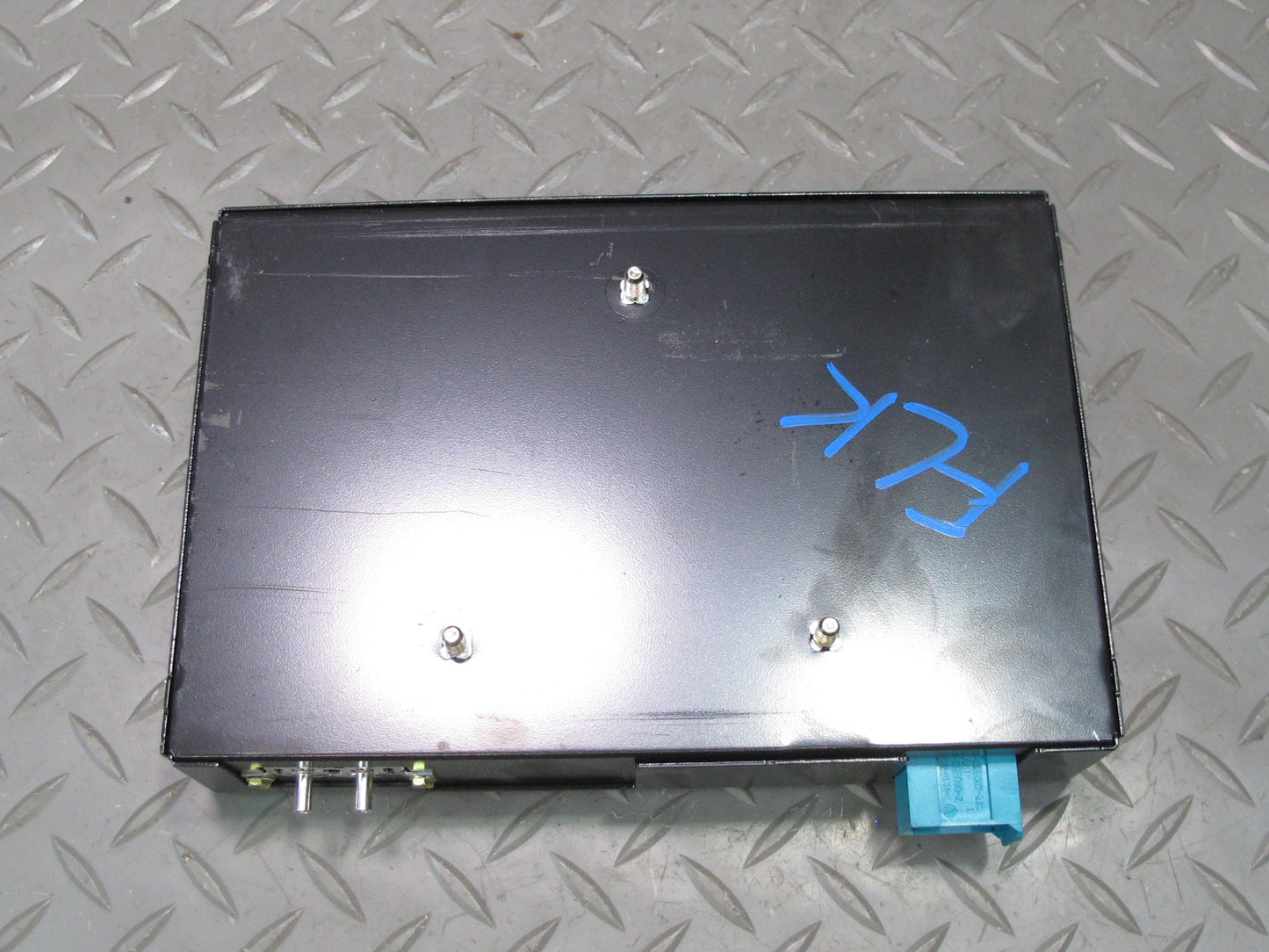 05-11 Mercedes R171 SLK Sirius Satellite Radio Receiver Module 2408208189 OEM