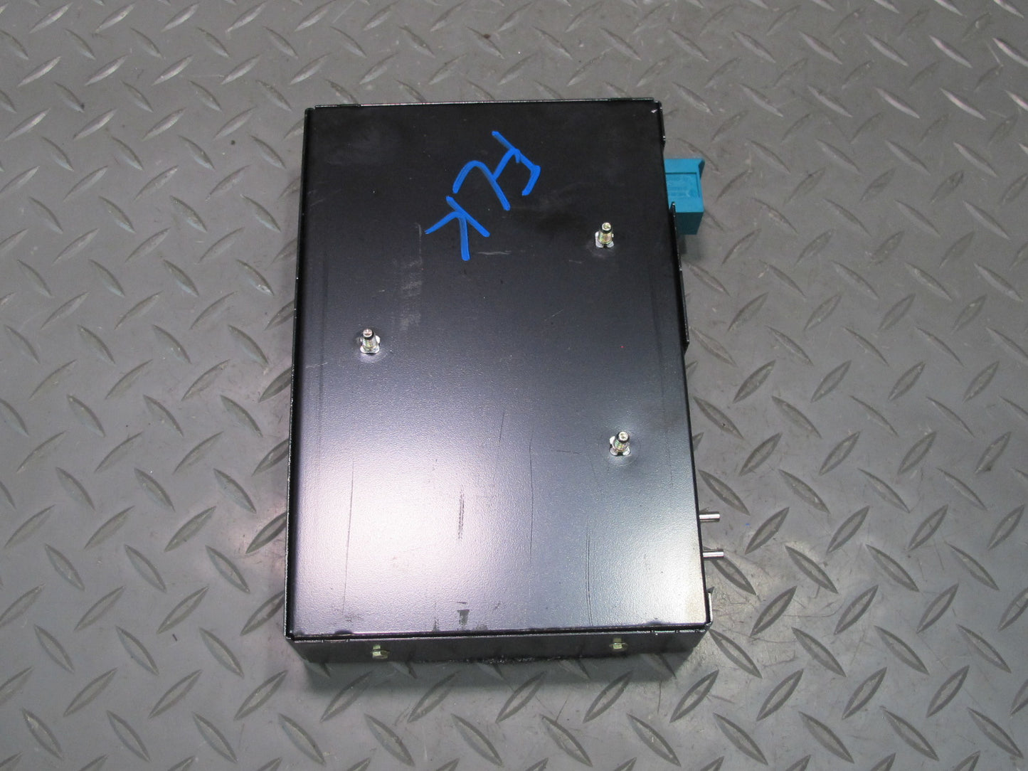 05-11 Mercedes R171 SLK Sirius Satellite Radio Receiver Module 2408208189 OEM