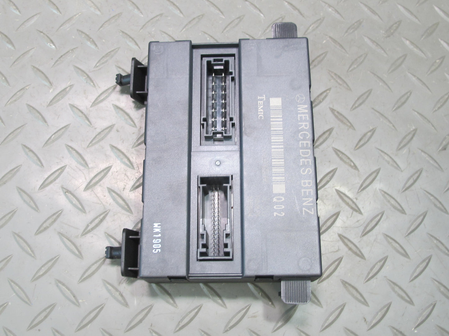 05-11 Mercedes R171 Slk-class Convertible TOP Roof Control Module 1718203326 OEM