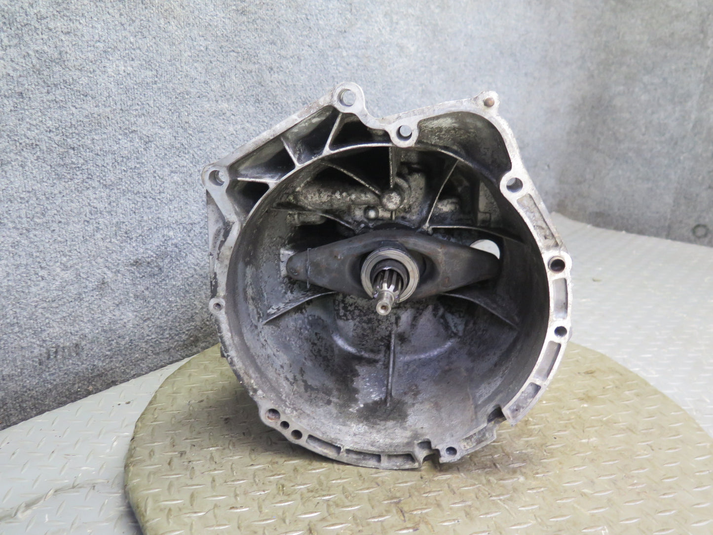 97-00 BMW E36 328i 328iC S5D 320Z Thmw M/T Manual Transmission 150k Miles OEM