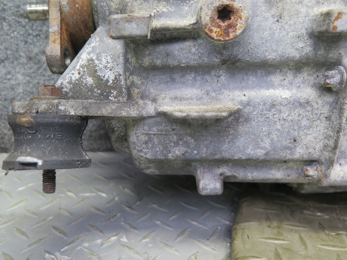 97-00 BMW E36 328i 328iC S5D 320Z Thmw M/T Manual Transmission 150k Miles OEM