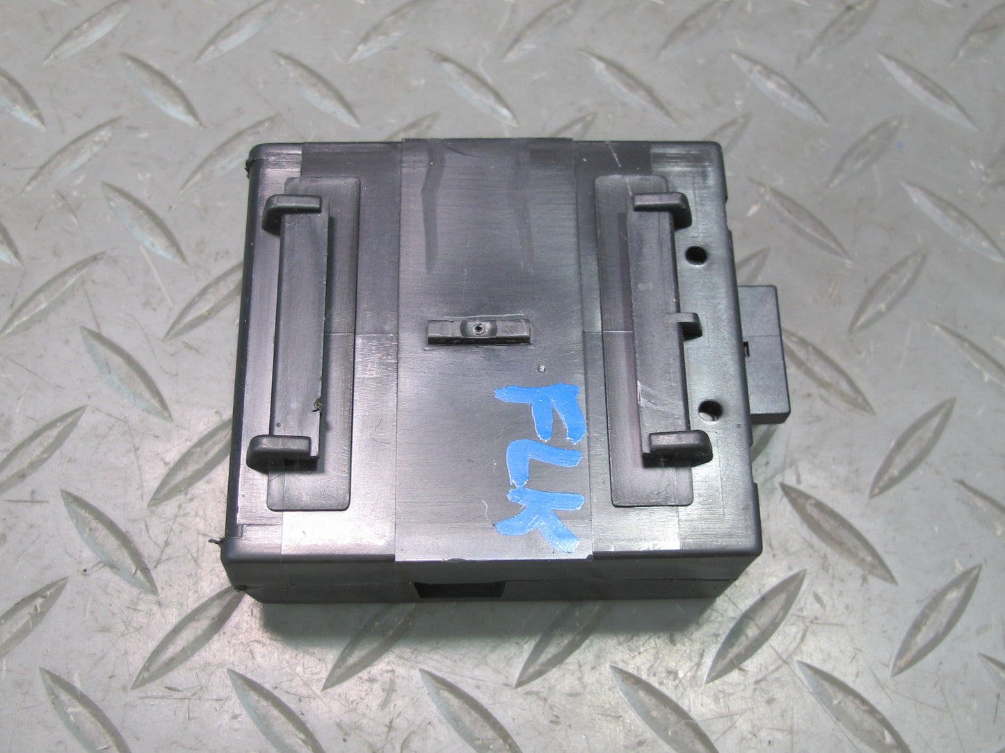 05-08 Mercedes R171 Slk-class Anti Theft Control Module 2118209126 OEM