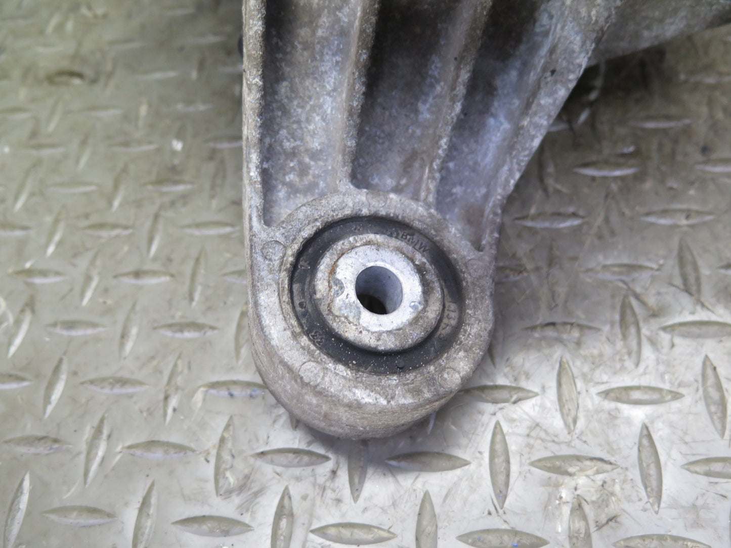 96-99 BMW E36 328iC Rear Axle Differential Carrier 2.93 Ratio 1214633 OEM