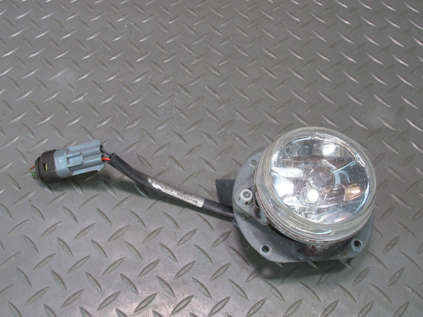 05-08 Mercedes R171 SLK55 AMG Front Left Fog Light Lamp OEM