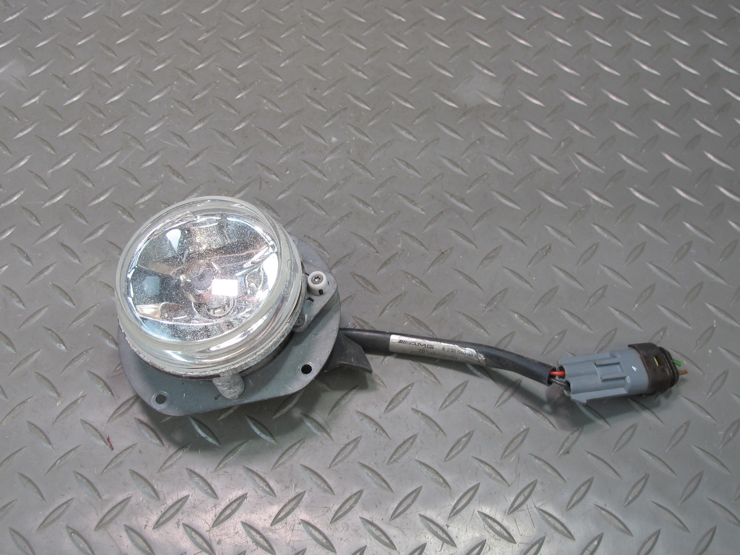 05-08 Mercedes R171 SLK55 AMG Front Left Fog Light Lamp OEM