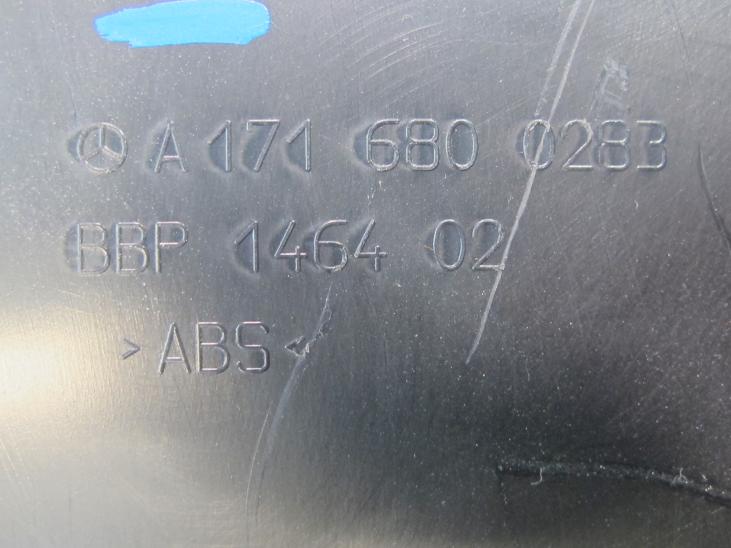 05-11 Mercedes R171 Slk-class Set of 2 Left & Right Kick Trim Cover Panel OEM