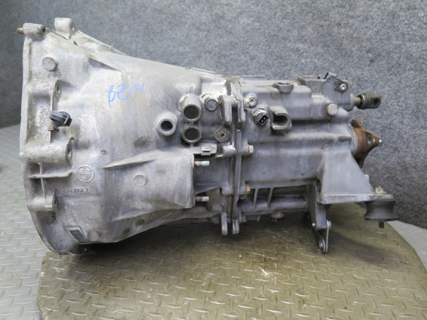 96-98 BMW E36/7 Z3 1.9L M44 S5D 250G Tbdh Manual Transmission w Plate 144K OEM